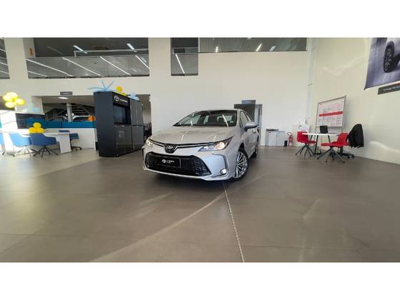 TOYOTA COROLLA 2.0 VVT-IE FLEX XEI DIRECT SHIFT TOYOTA COROLLA 2.0 VVT-IE FLEX XEI DIRECT SHIFT